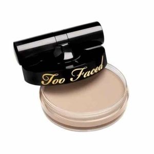 Too Faced Air Buffed BB Cream SPF 20 - Snow Glow